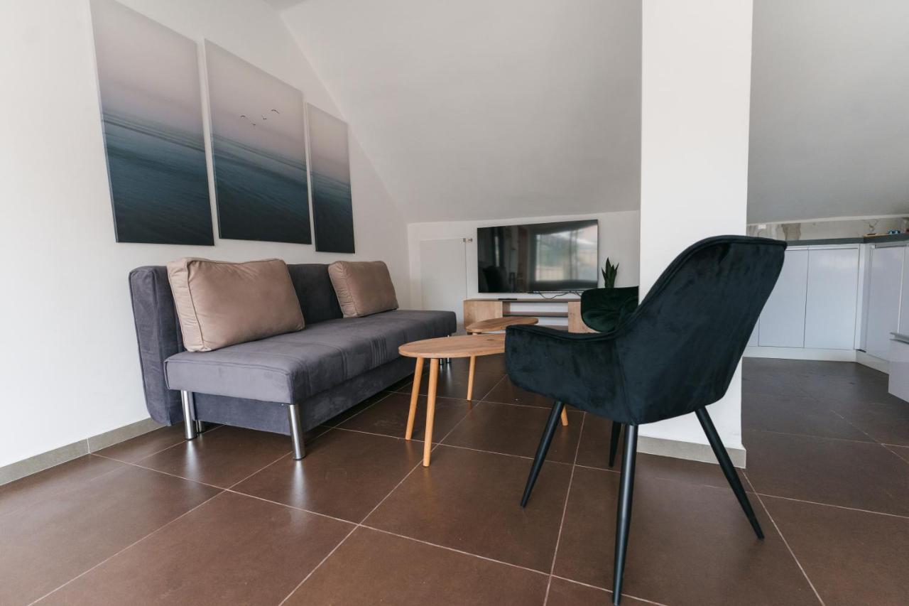 Aristo Machne Yehuda Boutique Apartments Єрусалим Екстер'єр фото