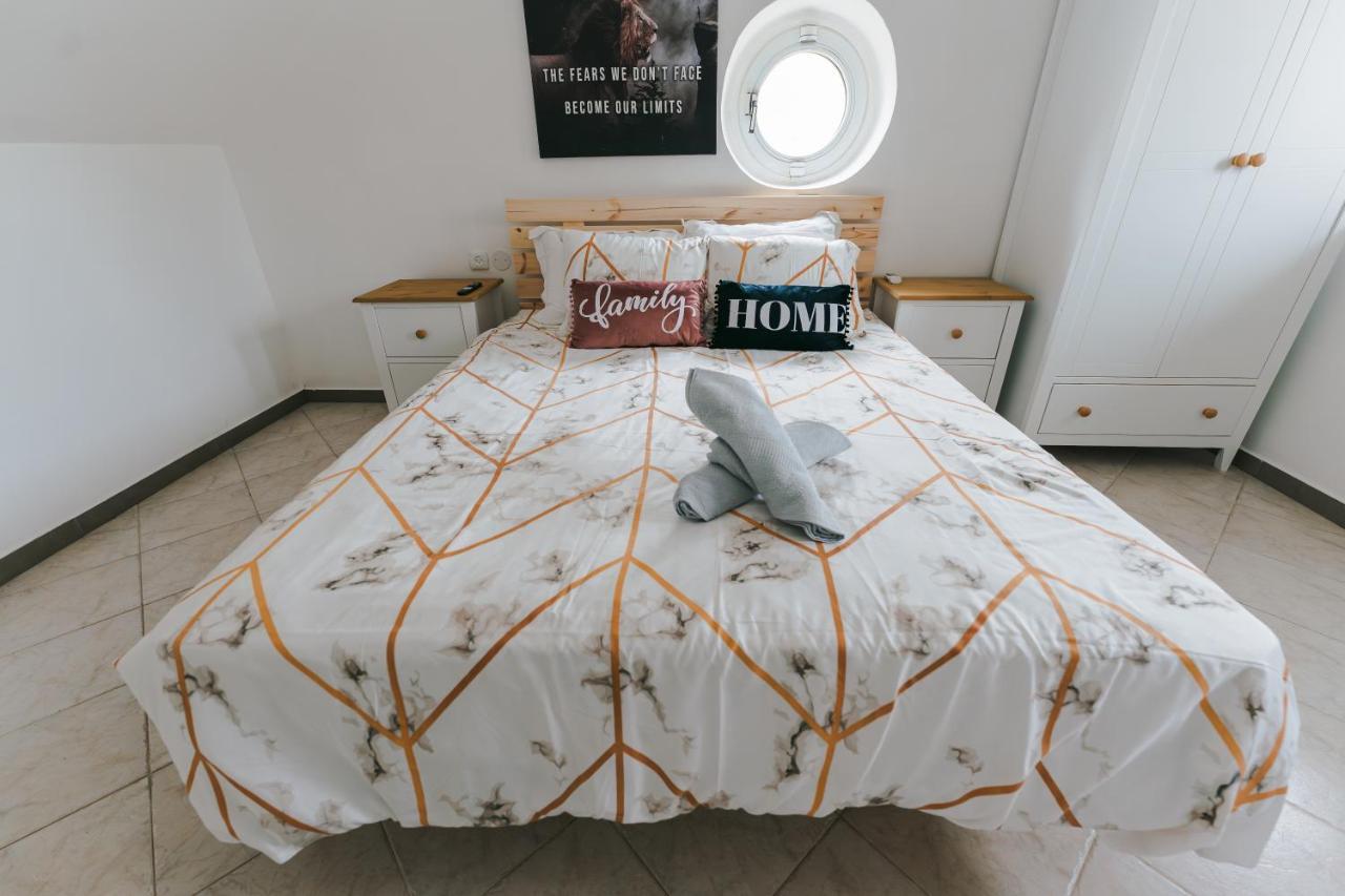 Aristo Machne Yehuda Boutique Apartments Єрусалим Екстер'єр фото